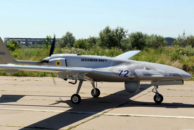 ロシア軍の無人艇3隻をまとめて撃破 “刺客”も無人兵器　人が直接介在しない戦い