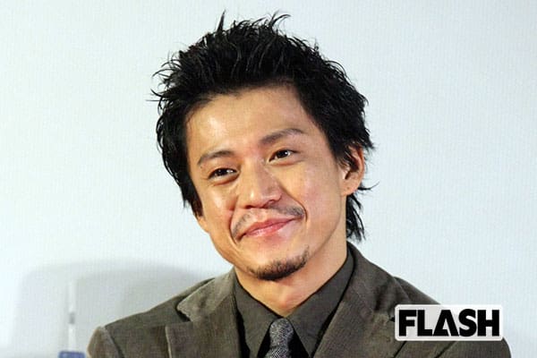 小栗旬、松本潤が「すげえ嫌いだった」過去の“ライバル意識”告白“努力家”の素顔知りいまや強い信頼関係に