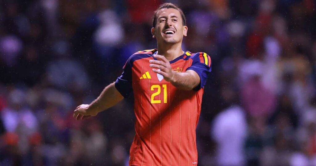 Peru 1-3 Spain: Oyarzabal’s early goal sets tone for De la Fuente’s men Peru 1-3 Spain: Oyarzabal's early goal sets tone for De la Fuente's men