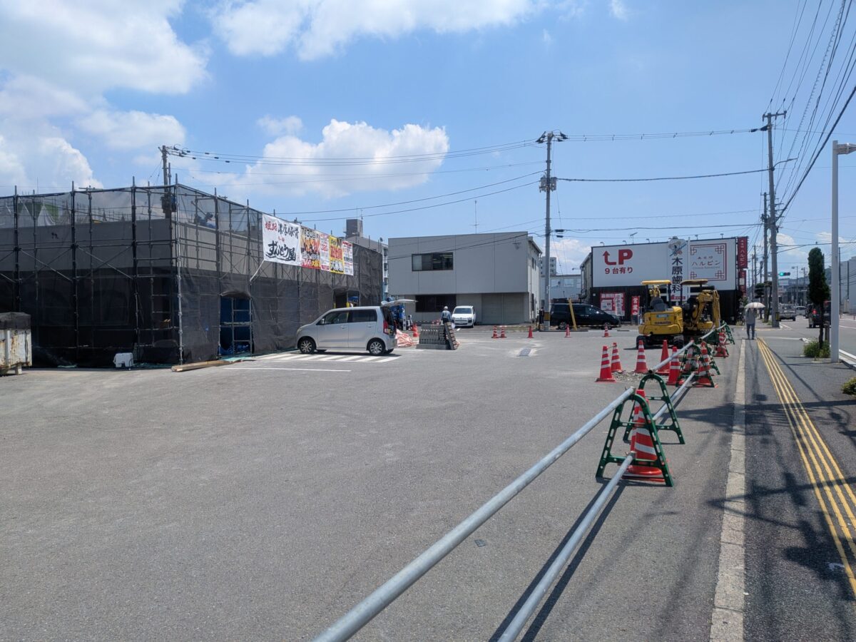 ラー麺ずんどう屋 松山問屋町店|愛媛県松山市