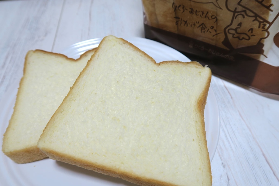 りくろーおじさんの店「おかげ食パン」はしっとり・もちもち、ほのかな甘みが特徴（Lmaga.jp撮影）