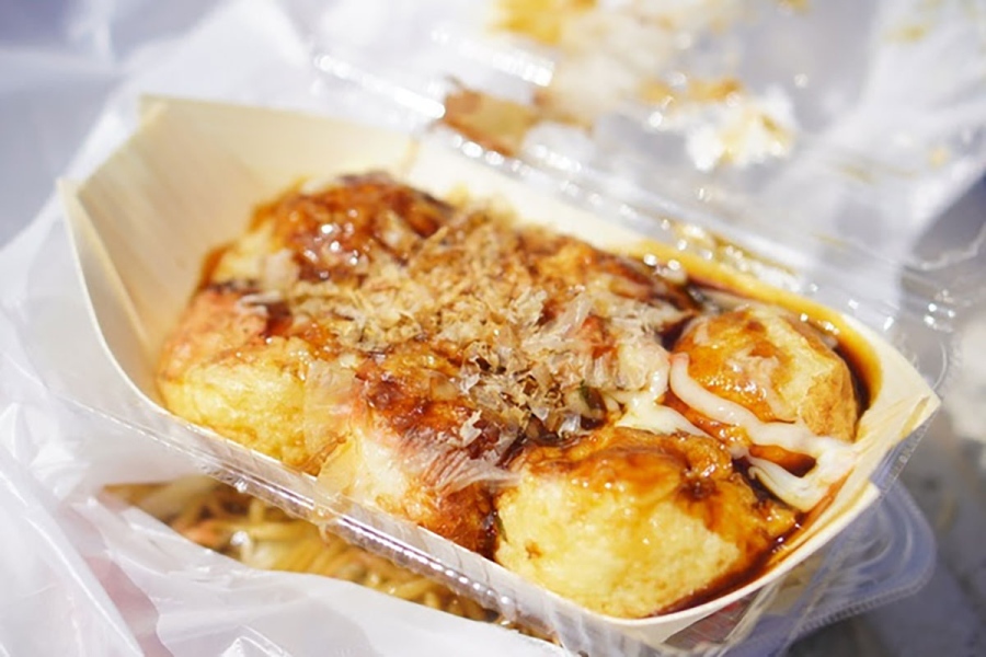 約40店舗「うまいもんくいだおれフェスタ」