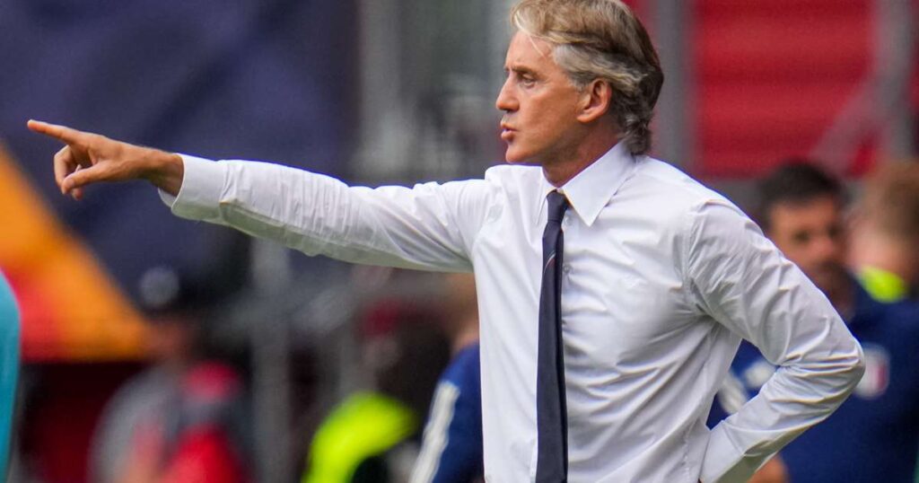 No contact with Mancini over Italy return, insists new FIGC chief Malaga