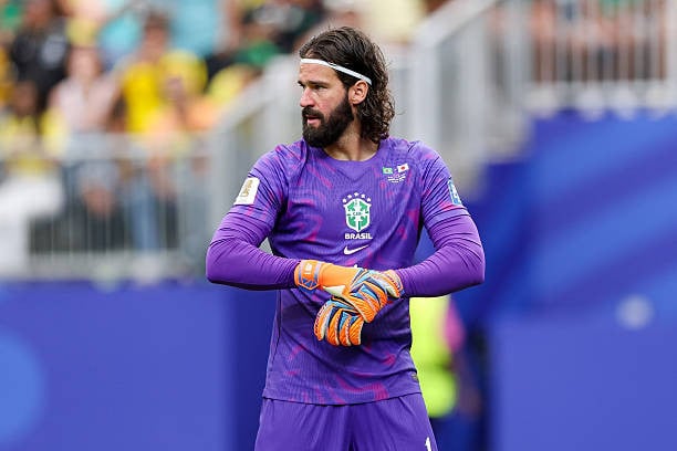 アリソン・ベッカーはブラジル代表のゴールキーパーとして集中力を維持している。