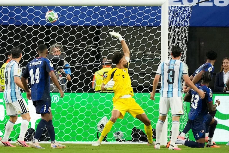 Kết quả bóng đá World Cup 2026: Argentina 3-2 Cape Verde: Messi phá vỡ mọi kỷ lục, Argentina hạ Cape Verde sau 120 phút căng thẳng
