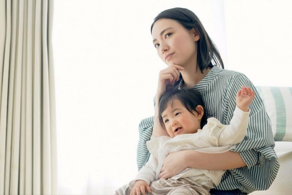 小倉優子、家族と新潟県へ！子供とお米＆虫取りを楽しむ姿に「貴重な体験にリスペクト」「絶対美味しい」SNSで反響 美容費＆ファッション費についても解説 | LIMO | くらしとお金の経済メディア