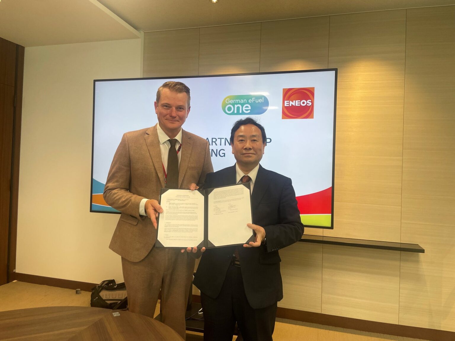 ENEOSとドイツのGerman eFuel One、合成燃料分野で戦略的協業を開始 | ENEOS株式会社のプレスリリース ENEOSとドイツのGerman eFuel One、合成燃料分野で戦略的協業を開始 | ENEOS株式会社のプレスリリース