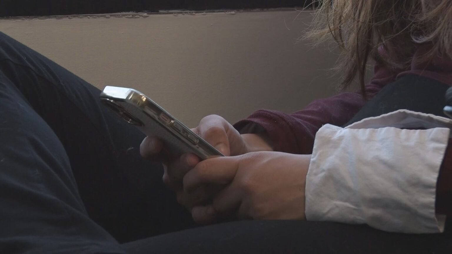 オーストラリアで16歳未満SNS禁止法の罰金を2倍の約111億円に(TBS NEWS DIG Powered by JNN) オーストラリアで16歳未満SNS禁止法の罰金を2倍の約111億円に(TBS NEWS DIG Powered by JNN)