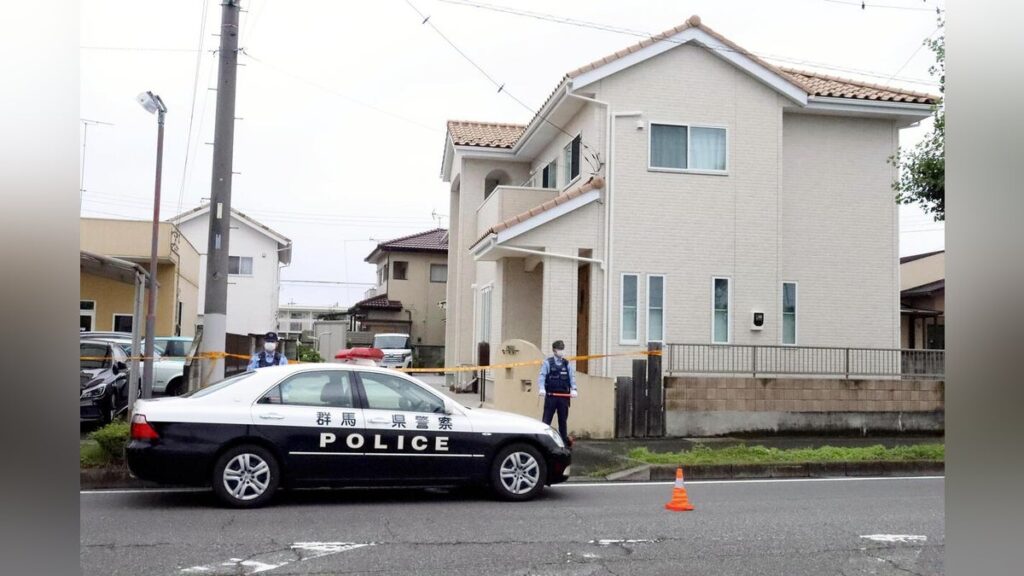 群馬・伊勢崎子ども2人死亡、遺体近くにネクタイ数本…殺人容疑の父親「2人の首を絞めて殺した」 – 読売新聞 群馬・伊勢崎子ども2人死亡、遺体近くにネクタイ数本…殺人容疑の父親「2人の首を絞めて殺した」 - 読売新聞