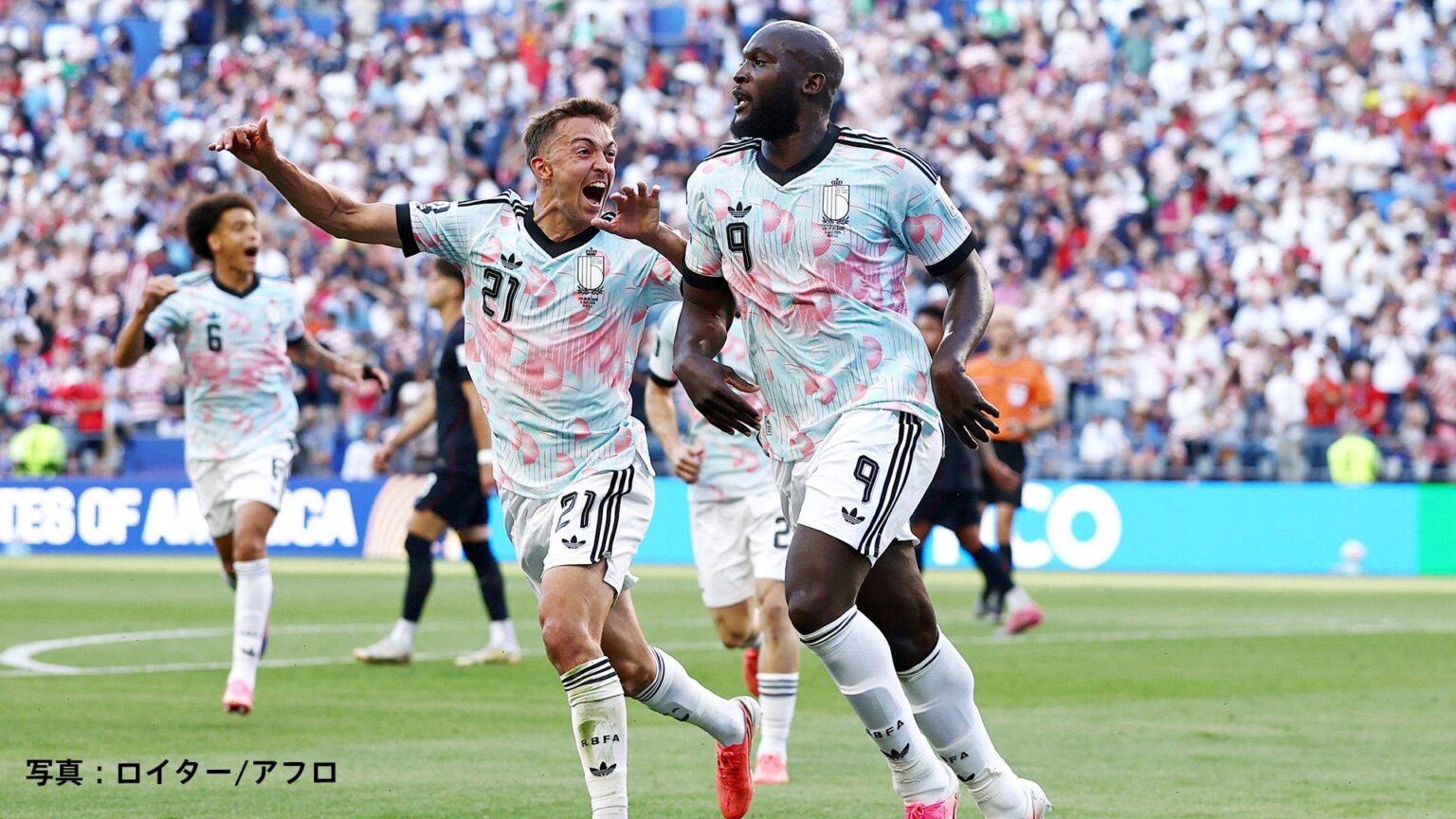 ベルギー、4得点の快勝で8強入り!完全アウェイで“赤い悪魔”が開催国アメリカ撃破 準々決勝の相手は無失点記録継続中のスペイン【北中米W杯】(TBS NEWS DIG Powered by JNN) ベルギー、4得点の快勝で8強入り!完全アウェイで“赤い悪魔”が開催国アメリカ撃破 準々決勝の相手は無失点記録継続中のスペイン【北中米W杯】(TBS NEWS DIG Powered by JNN)