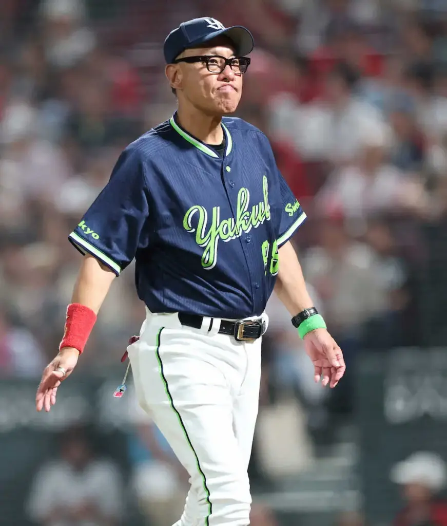 ヤクルト 2夜連続サヨナラ負け 貯金最大11→1も、池山監督「上がるチャンスはまだまだある」 – スポニチ Sponichi Annex 野球 ヤクルト 2夜連続サヨナラ負け 貯金最大11→1も、池山監督「上がるチャンスはまだまだある」 - スポニチ Sponichi Annex 野球