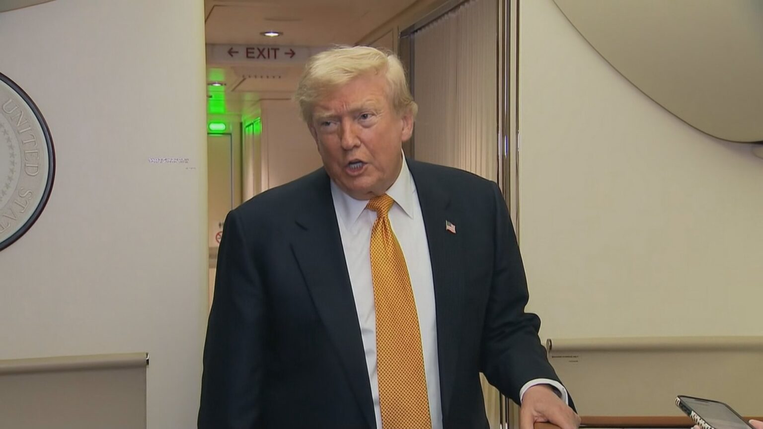 トランプ大統領「イランに停戦は終わったと伝えた」 SNSに投稿(TBS NEWS DIG Powered by JNN) トランプ大統領「イランに停戦は終わったと伝えた」 SNSに投稿(TBS NEWS DIG Powered by JNN)