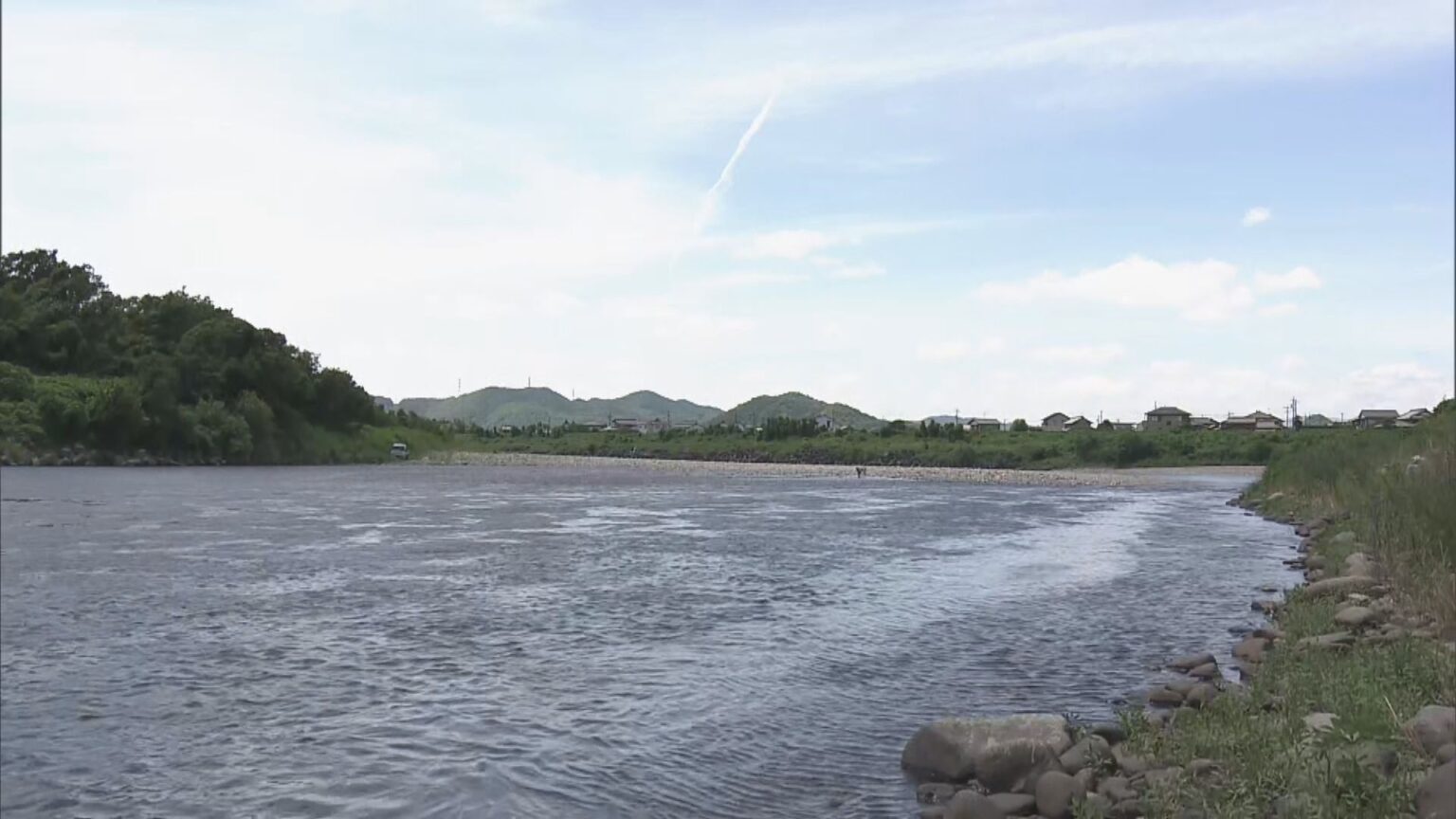 「釣り人が流されて浮いてこない」 アユ釣り中の男性が川に流され… 約30分後に下流で見つかる 岐阜・関市の長良川(CBCテレビ) – Yahoo!ニュース 「釣り人が流されて浮いてこない」 アユ釣り中の男性が川に流され… 約30分後に下流で見つかる 岐阜・関市の長良川(CBCテレビ) - Yahoo!ニュース