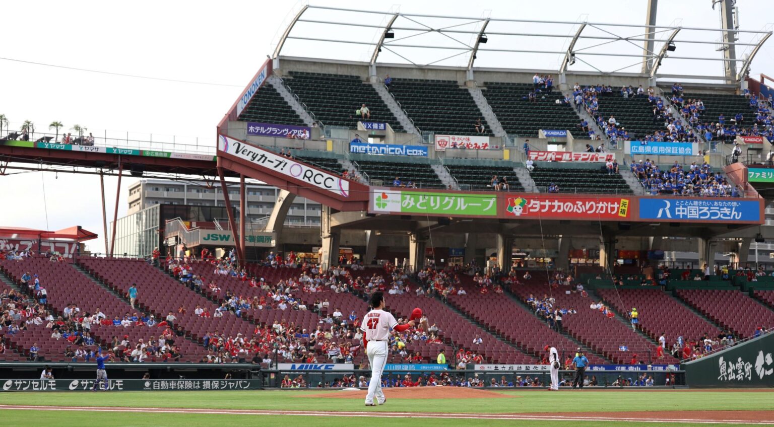 マツダスタジアムに異変 2日連続で観衆2万人割れ→コロナ禍以来5年ぶり 空席目立つスタンドに騒然「なぜここまで?」「プラチナチケットだったのに…」(デイリースポーツ) – Yahoo!ニュース マツダスタジアムに異変 2日連続で観衆2万人割れ→コロナ禍以来5年ぶり 空席目立つスタンドに騒然「なぜここまで?」「プラチナチケットだったのに…」(デイリースポーツ) - Yahoo!ニュース