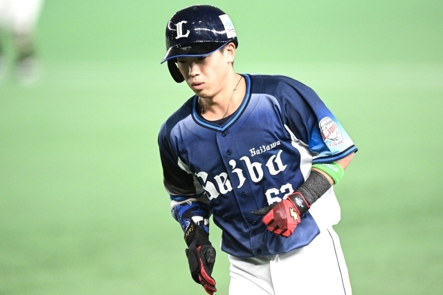 西武・滝澤夏央はソフトバンク入りもあった? 平石洋介氏が当時のスカウト評価を激白「どうしても、めちゃくちゃ気になる選手がいる」(THE DIGEST) – Yahoo!ニュース 西武・滝澤夏央はソフトバンク入りもあった? 平石洋介氏が当時のスカウト評価を激白「どうしても、めちゃくちゃ気になる選手がいる」(THE DIGEST) - Yahoo!ニュース
