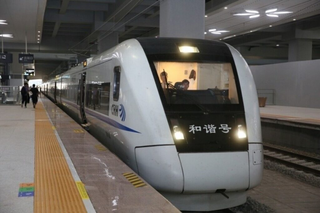 広東省の広州と仏山を最速18分で往来可能に、広湛高速鉄道の仏山駅が開業―中国 広東省の広州と仏山を最速18分で往来可能に、広湛高速鉄道の仏山駅が開業―中国
