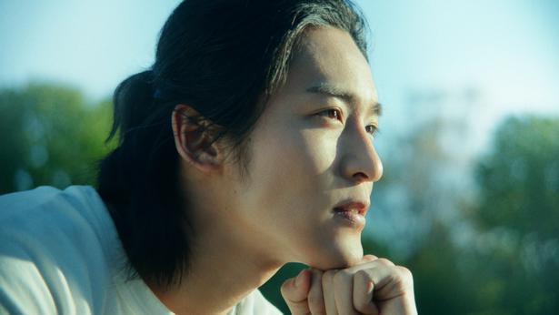 Snow Man目黒蓮、「午後の紅茶」新CMでカナダへ。「未来が変えられる」と語る心境 | スマートニュース Snow Man目黒蓮、カナダで過ごす日々は「毎日冒険しています」