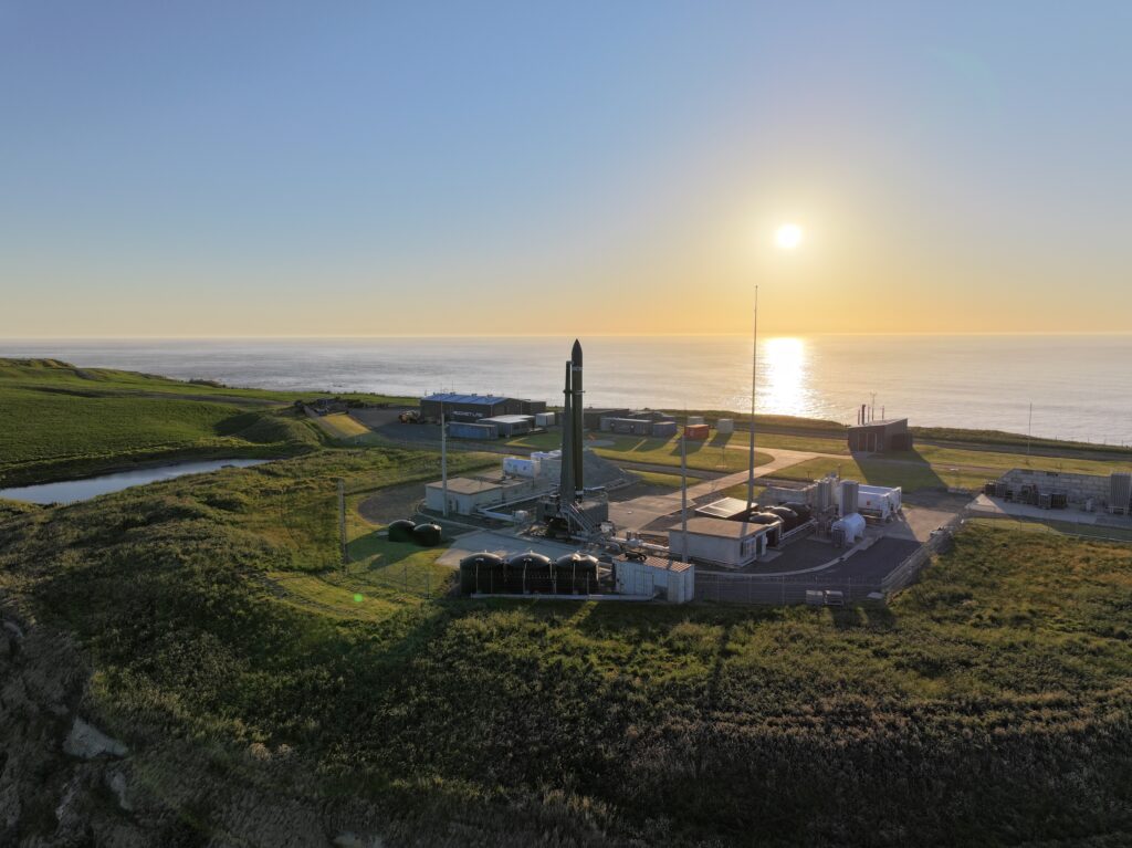 米国Rocket Lab（ロケット・ラボ）社とさらに小型SAR衛星3機分の打上げに関して契約を締結〜衛星コンステレーション計画を拡大させ、膨らむデータ需要に応える〜 | iQPS, Inc.