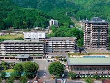 【鬼怒川温泉の人気ホテル】「鬼怒川温泉 日光きぬ川ホテル三日月」が選ばれる理由