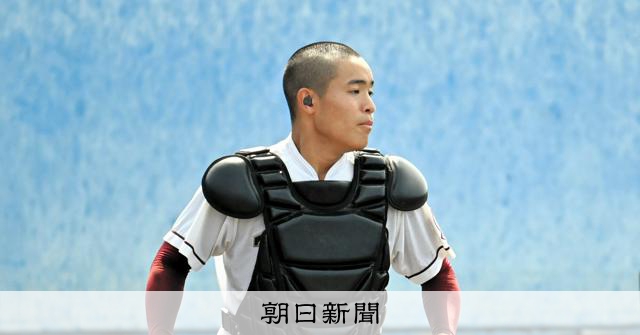 補聴器を付けた4番　ジェスチャーで投手を好リード　玉名の鶴山捕手 - 高校野球 [熊本県]：朝日新聞