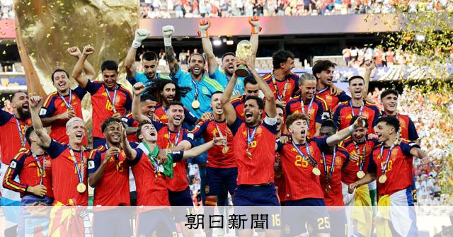 W杯優勝のスペイン、巧みなボール保持でアルゼンチンの体力削る [サッカーワールドカップ（W杯）]：朝日新聞