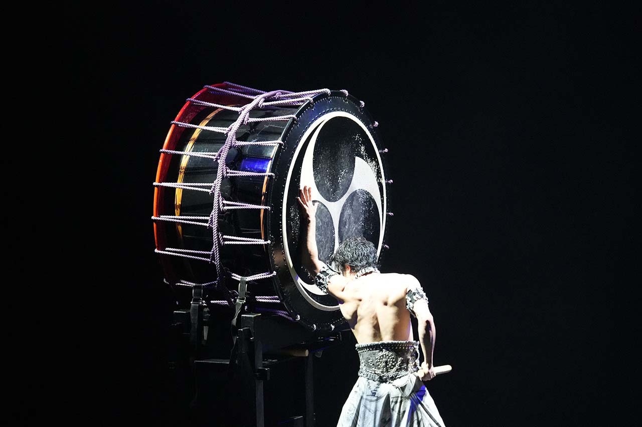 全身に響く和太鼓の衝撃。DRUM TAO 2026「THE HUMAN」沖縄公演レポート