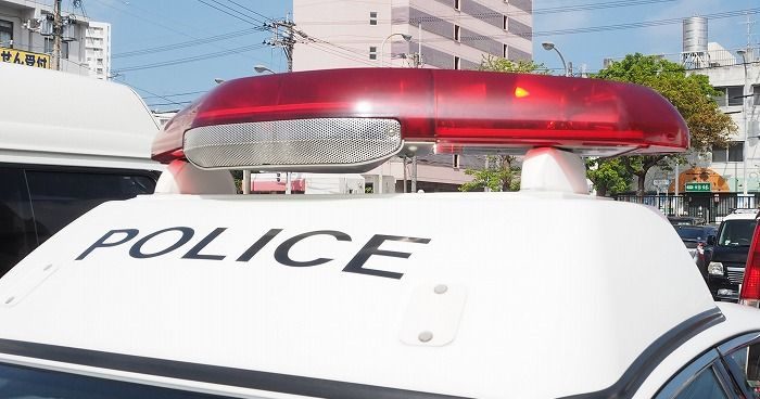 飲酒米兵がアパート敷地で下半身露出、公然わいせつ容疑で逮捕 沖縄署 死亡事故現場でエトミデート所持か 容疑で運転手を再逮捕 5月に糸満市で発生 沖縄県警