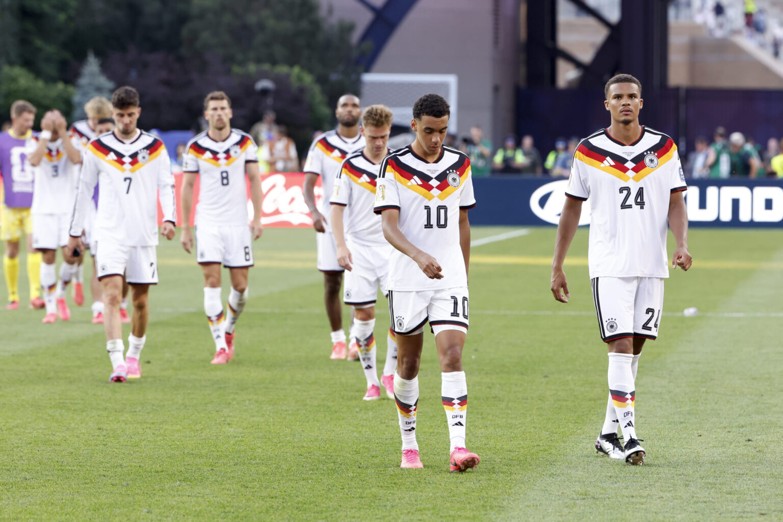 「強いドイツ」はどこへ消えたのか?スペイン化の果てに失われた抑制と暴発 – footballista | フットボリスタ 「強いドイツ」はどこへ消えたのか?スペイン化の果てに失われた抑制と暴発 - footballista | フットボリスタ