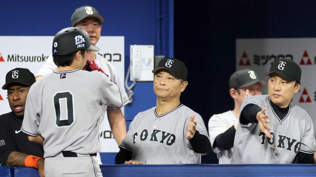 巨人・橋上監督代行、八回・田中瑛斗の理由は「『どんな状況でも行かせてください!』といきなり言ってきた。挨拶もろくにせずに(笑)」 – サンスポ 巨人・橋上監督代行、八回・田中瑛斗の理由は「『どんな状況でも行かせてください!』といきなり言ってきた。挨拶もろくにせずに(笑)」 - サンスポ