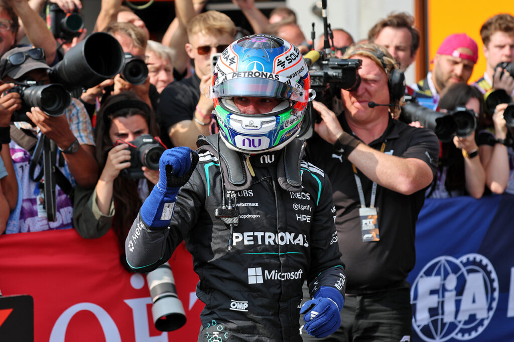 アントネッリが6度目のPP獲得。フェルスタッペンはハジャーのアシストで2番手掴む【予選レポート/F1ベルギーGP】 – autosport web アンドレア・キミ・アントネッリ(メルセデス)