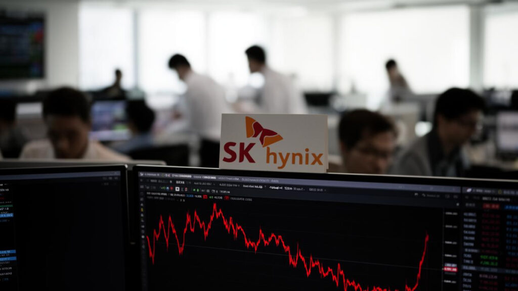 韓国KOSPI、7100台タッチも上昇分を返上…「Samsung Electronics 30万ウォン・SK hynix 250万ウォン超えがトレンド転換の条件」