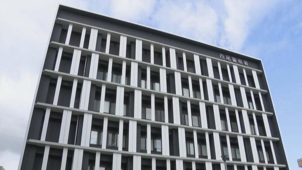 愛知・津島市の中学校の教員(32) 当時17歳の少女にホテルでみだらな行為をしたとして逮捕 保護者から警察に相談があり発覚 – Locipo(ロキポ) 無料テレビ動画・見逃しネット配信サービス 愛知・津島市の中学校の教員(32) 当時17歳の少女にホテルでみだらな行為をしたとして逮捕 保護者から警察に相談があり発覚 - Locipo(ロキポ) 無料テレビ動画・見逃しネット配信サービス