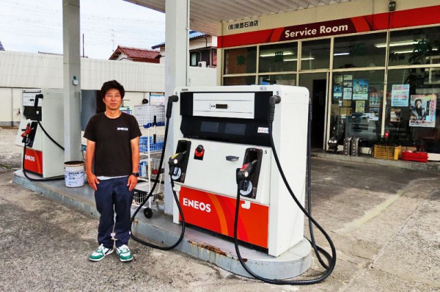 町内唯一の給油所 継承 「地元古座川のために」生花店営む須川さん、和歌山県古座川