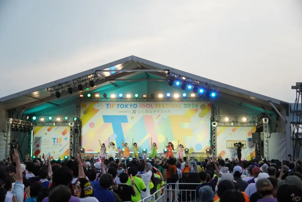 【TIF2026】私立恵比寿中学がHOT STAGEを熱狂の渦に！「仮契約のシンデレラ」から注目の新曲「えびチリ、はじめました」まで圧巻のパフォーマンス