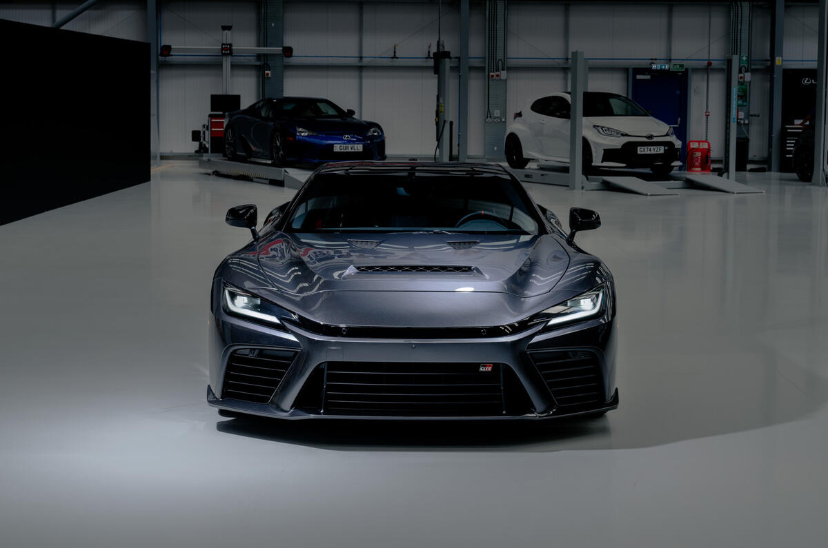 トヨタGR GT