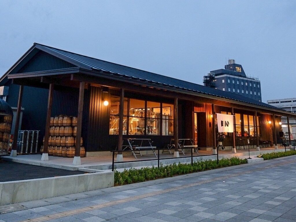 【群馬県館林市】官民連携により新たな"にぎわいスポット"が誕生！館林駅西口駅前広場に、クラフトビールを堪能できる飲食施設「遠藤醸造所 ENDO BREWERY」がオープン！ | 群馬県館林市のプレスリリース