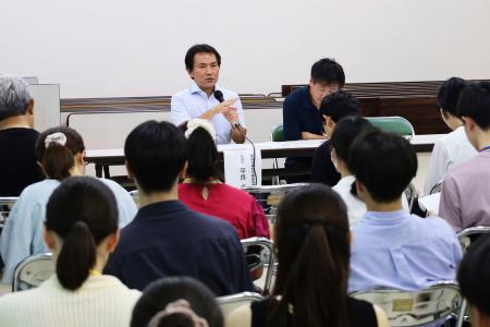 被災地弁護士を学生ら訪問 直接話聞くのが使命、石川 | 全国のニュース | 福井新聞ONLINE 被災地弁護士を学生ら訪問 直接話聞くのが使命、石川 | 全国のニュース | 福井新聞ONLINE