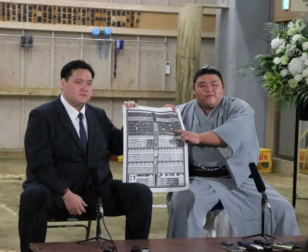 新小結・伯乃富士「大先輩で憧れ」　鳥取県出身で元横綱・琴桜以来62年ぶり新三役昇進「ゴールではない」 - スポニチ Sponichi Annex スポーツ