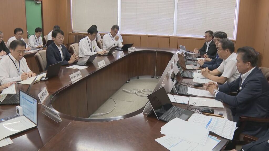 “財政悪化”で「起債許可団体」に転落の兵庫県 市町村代表らが斎藤知事と意見交換「公共工事1割削減は影響大きい」懸念の声相次ぐ(2026年8月21日掲載)|YTV NEWS NNN 共有
