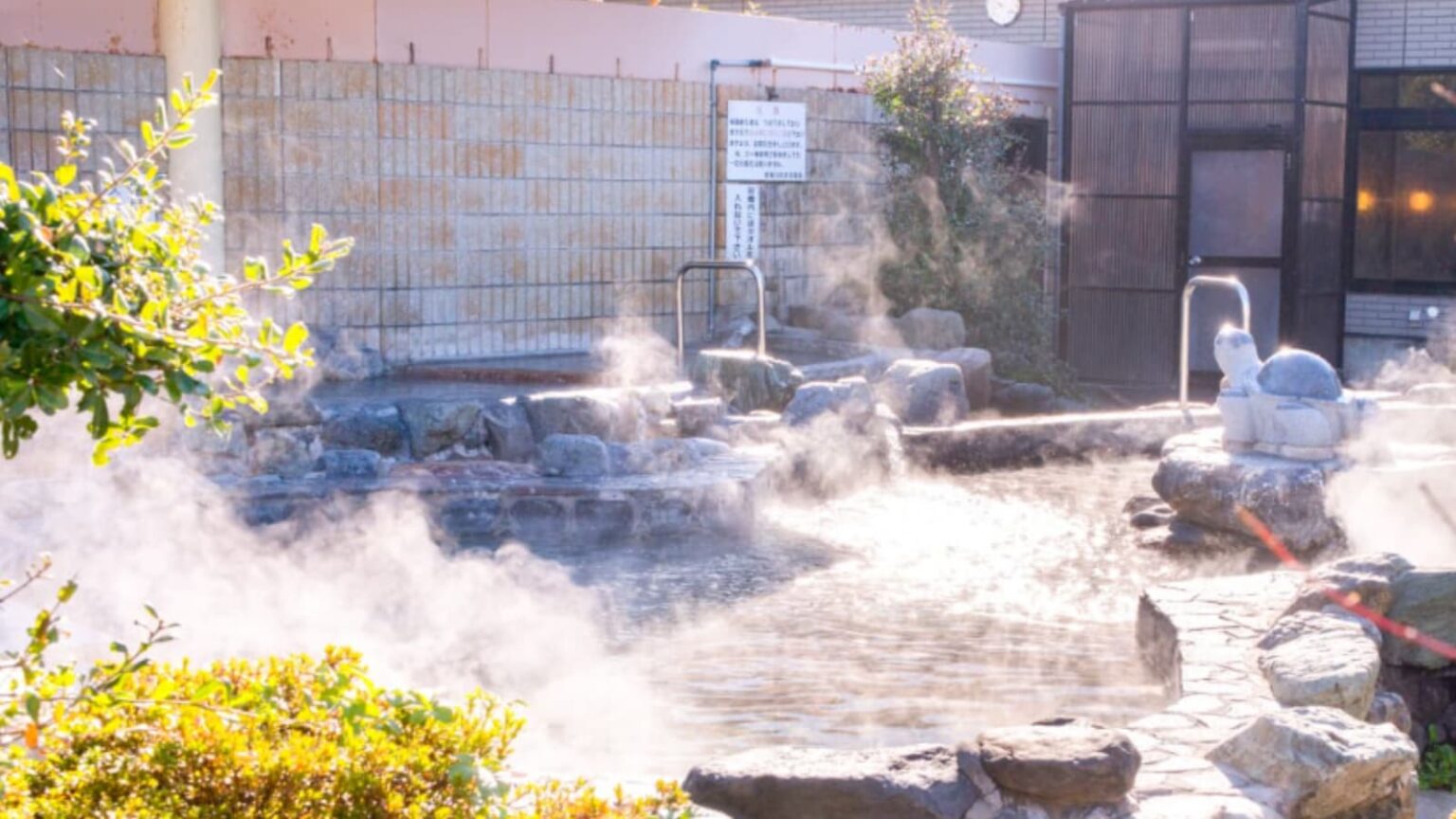 【岐阜県の人気スーパー銭湯】「おおの温泉」は入泉料のみで温泉・プール・ジム・卓球が楽しめる複合施設。2つの源泉と豊富な設備でリフレッシュ – All About ニュース 【岐阜県の人気スーパー銭湯】「おおの温泉」は入泉料のみで温泉・プール・ジム・卓球が楽しめる複合施設。2つの源泉と豊富な設備でリフレッシュ - All About ニュース