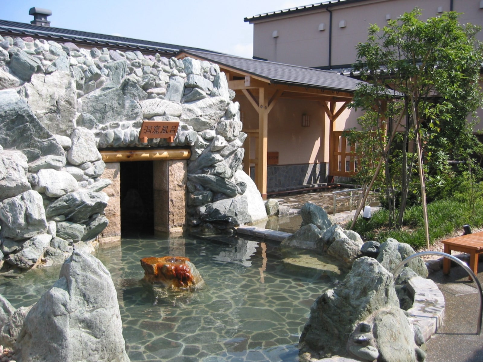 「極楽湯 富谷店」公式Webサイトより