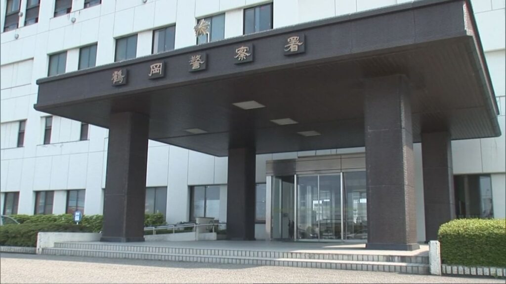 山形県鶴岡市の国道で酒に酔った状態で乗用車を運転した疑いで大阪府の教員の男を逮捕(2026年8月14日掲載)|YBC NEWS NNN 共有