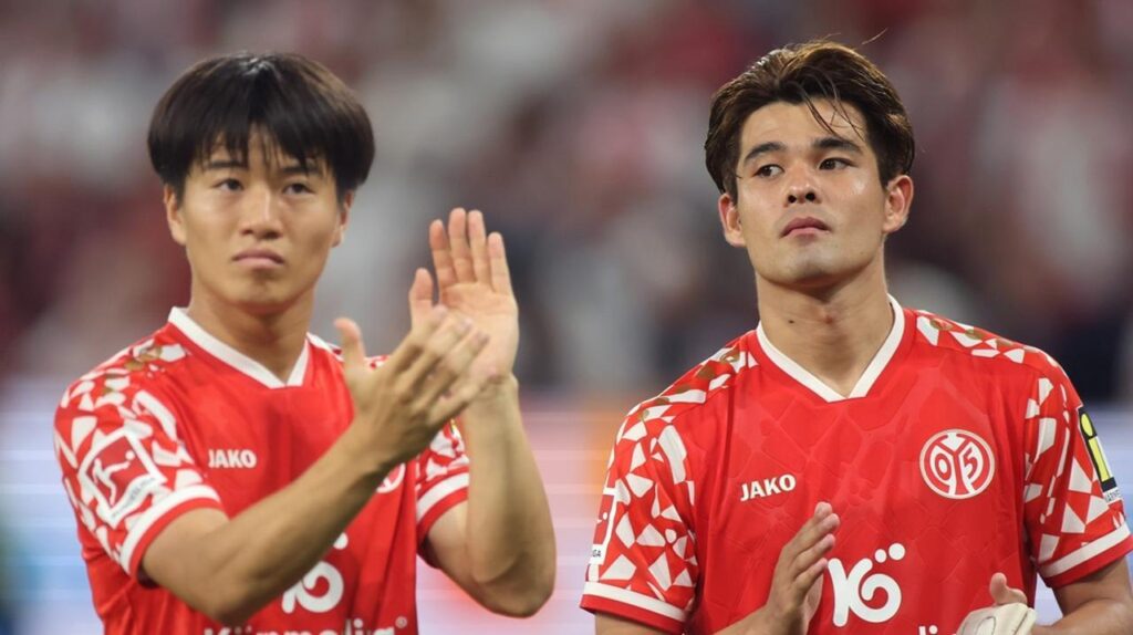 佐野海舟とは愚痴仲間、愛妻への感謝、日本とドイツの違い…マインツ川﨑颯太が明かす 「一番大きいのは妻の支え」 (1/2) – Qoly-Sports&the Style 佐野海舟とは愚痴仲間、愛妻への感謝、日本とドイツの違い…マインツ川﨑颯太が明かす 「一番大きいのは妻の支え」 (1/2) - Qoly-Sports&the Style