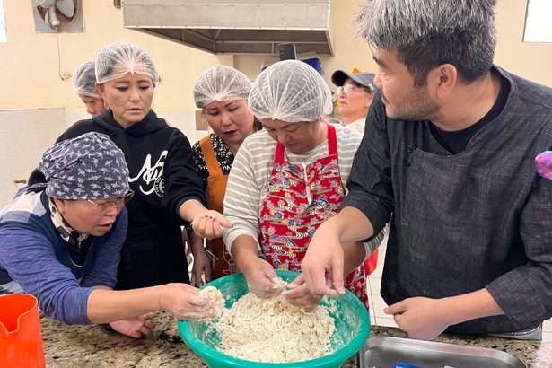 自家製生麺で沖縄そばを　オキナワ第一地域