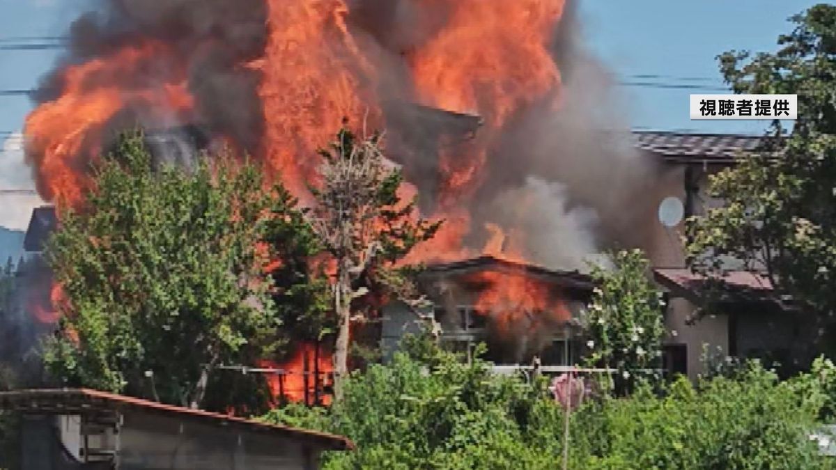 住宅や物置など計6棟が焼けていたことが判明 山形県白鷹町で7日に発生した住宅火災