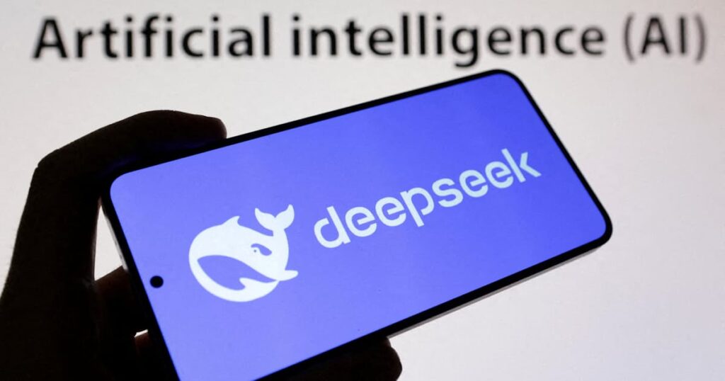 中国DeepSeek、利用料最大12倍値上げ 需要拡大でインフラ費用転嫁 - 日本経済新聞