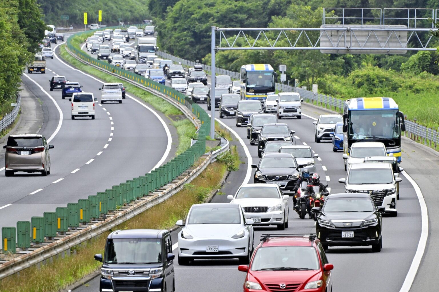 2026年のお盆休みはいつ混む？ 北関東3県周辺の高速道路の渋滞予測区間＆時間帯一覧 | とりぷれ