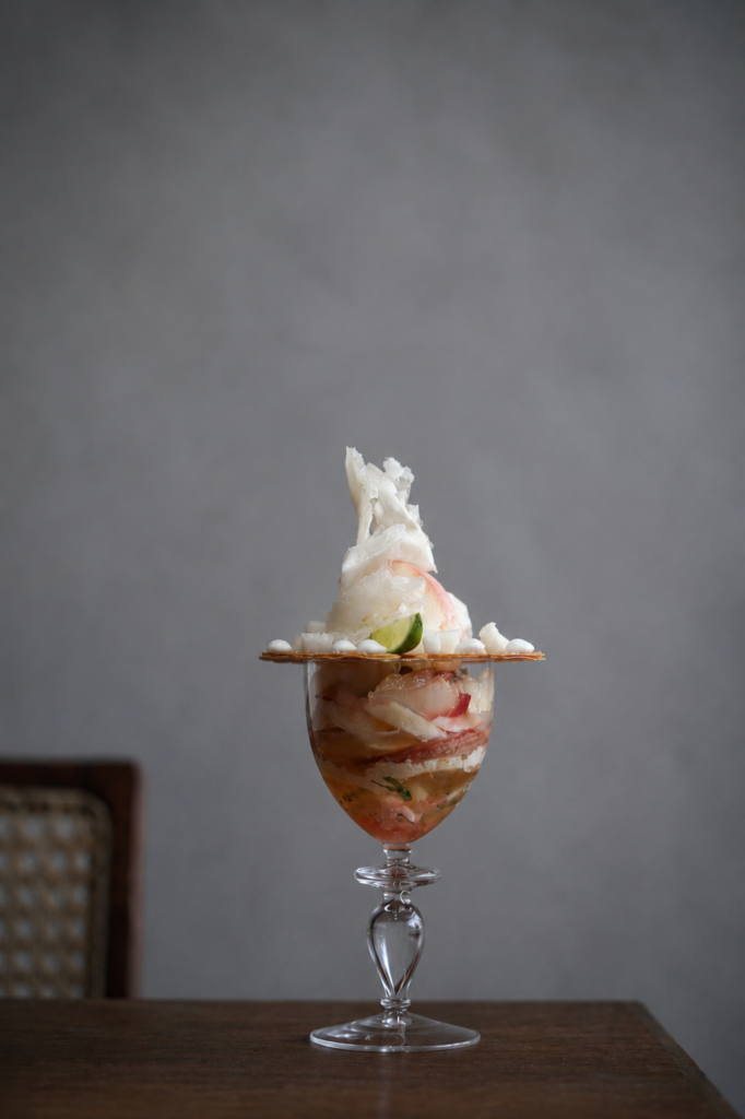 「PATISSERIE ASAKO IWAYANAGI」岩柳麻子氏が 福島県産桃の新たな魅力を表現 2日間限定完売御礼「福島県産桃尽くしのデセールコース」一部復活 【数量限定】福島県桃尽くしのパルフェビジューASコースを 8月14日(金)から提供! 福島の桃パフェ