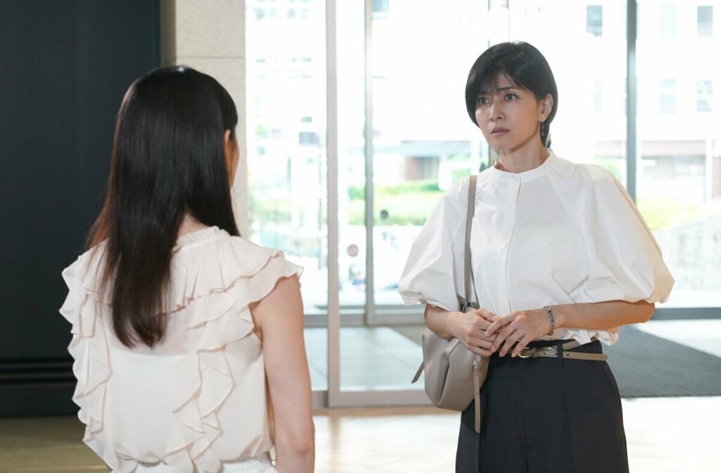 葵(内田有紀)と莉奈(桜井日奈子)の“修羅場”に「莉奈が闇堕ち」「優子の次は莉奈劇場」とSNS戦慄!『ラストノート』 – めざましmedia 葵(内田有紀)と莉奈(桜井日奈子)の“修羅場”に「莉奈が闇堕ち」「優子の次は莉奈劇場」とSNS戦慄!『ラストノート』 - めざましmedia