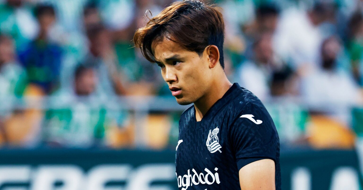 “W杯悪夢のケガ”久保建英「左ひざにテーピング」「タオルを叩きつけ怒り」スペイン復帰戦で敵地タクシー運転手が「クボ…2、3点取ってよ」なぜ？ - リーガ・エスパニョーラ - Number Web